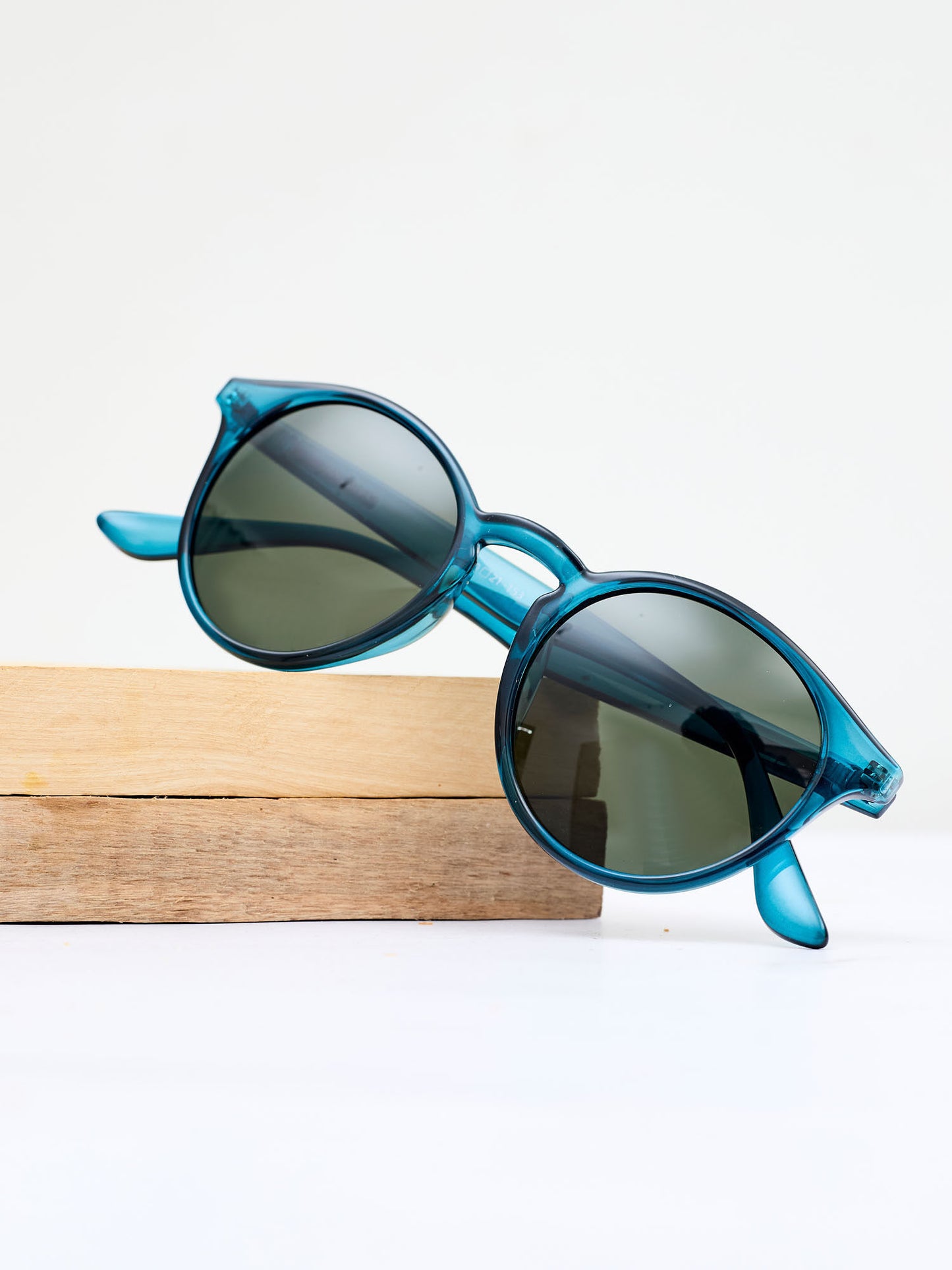 WARIDI EYEWEAR AQUA SUNGLASSES - AQUA